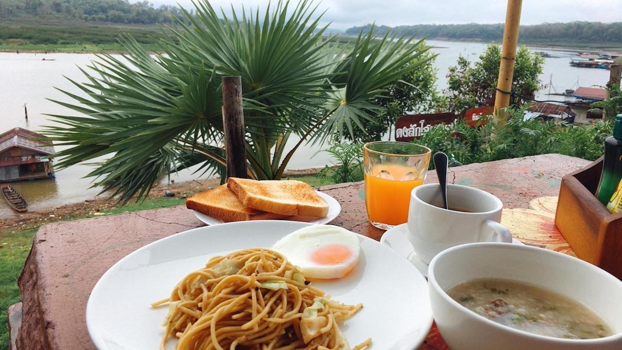 Baan Dongsak River View サンクラブリー エクステリア 写真