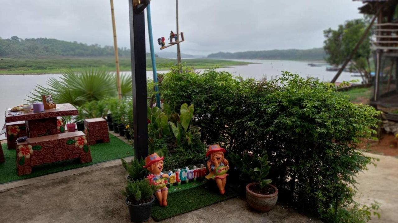 Baan Dongsak River View サンクラブリー エクステリア 写真