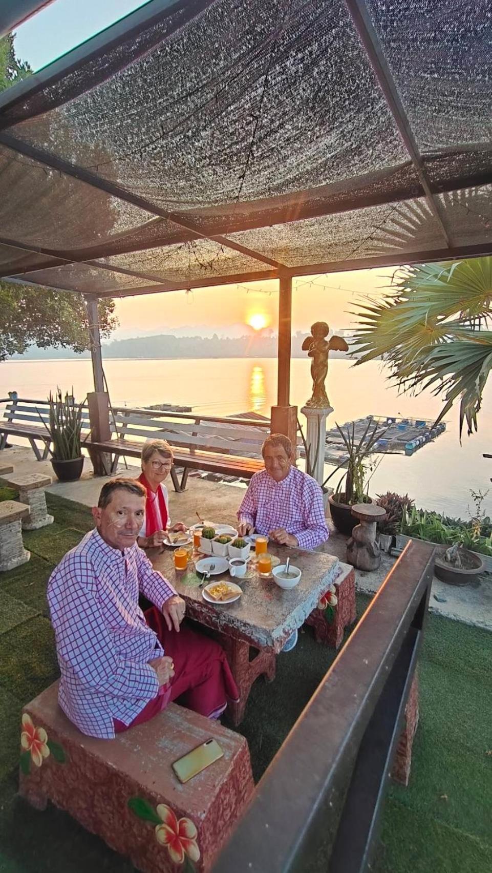 Baan Dongsak River View サンクラブリー エクステリア 写真